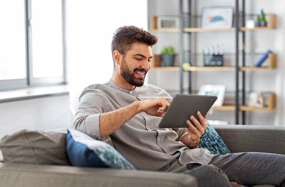 Trucos tecnológicos para no pagar de más por tus vacaciones y evitar la estrategia de precios dinámicos