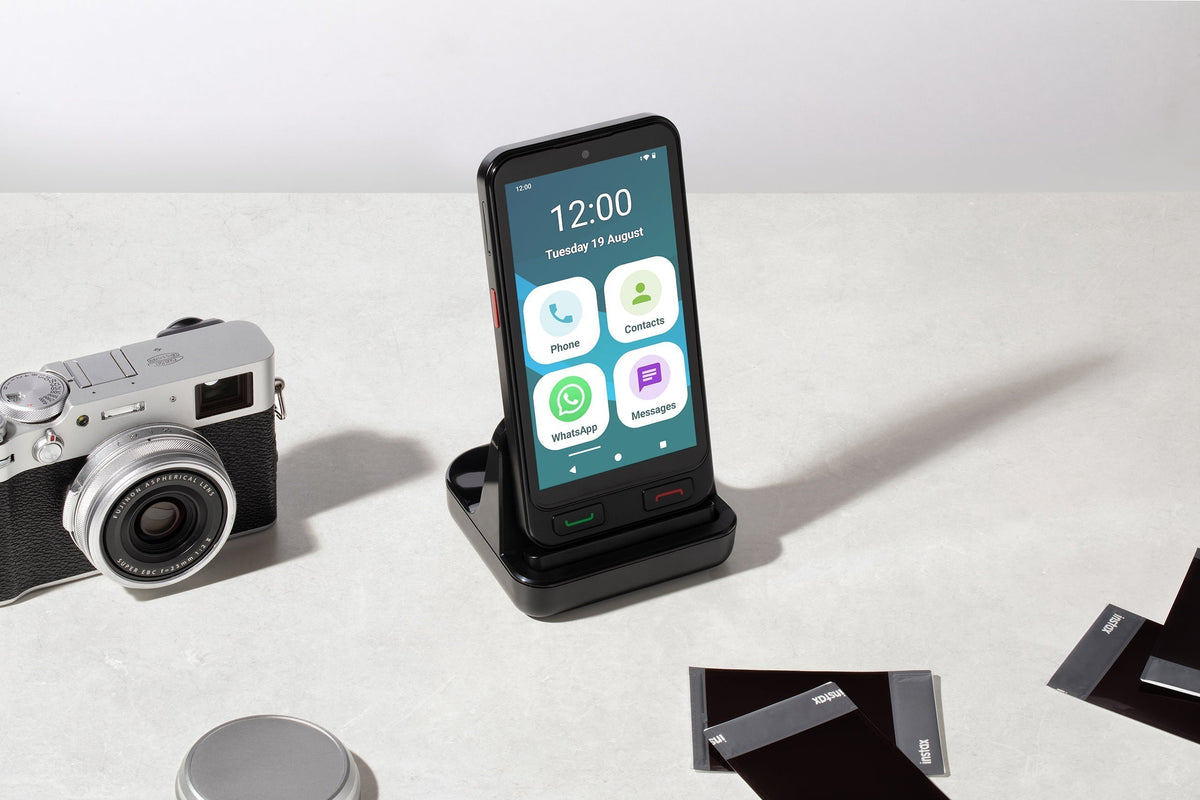 Ya disponible el nuevo SPC ZEUS 2: la versión más compacta del smartphone para mayores con gestión remota con SPC Care