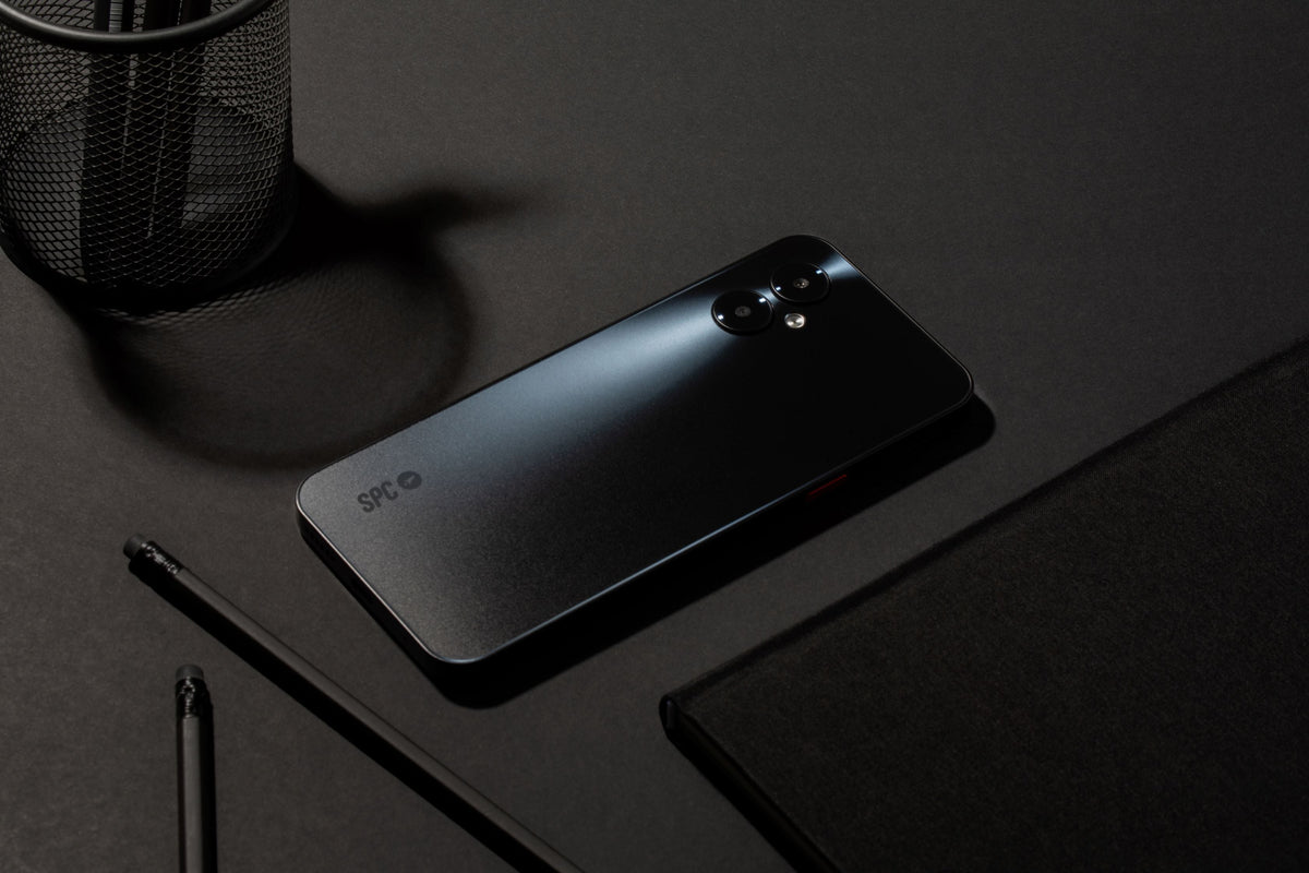 SPC revoluciona la telefonía para mayores con ZEUS 2 PRO, el primer smartphone con alta tecnología diseñada para el público sénior y gestión remota a través de la app SPC Care